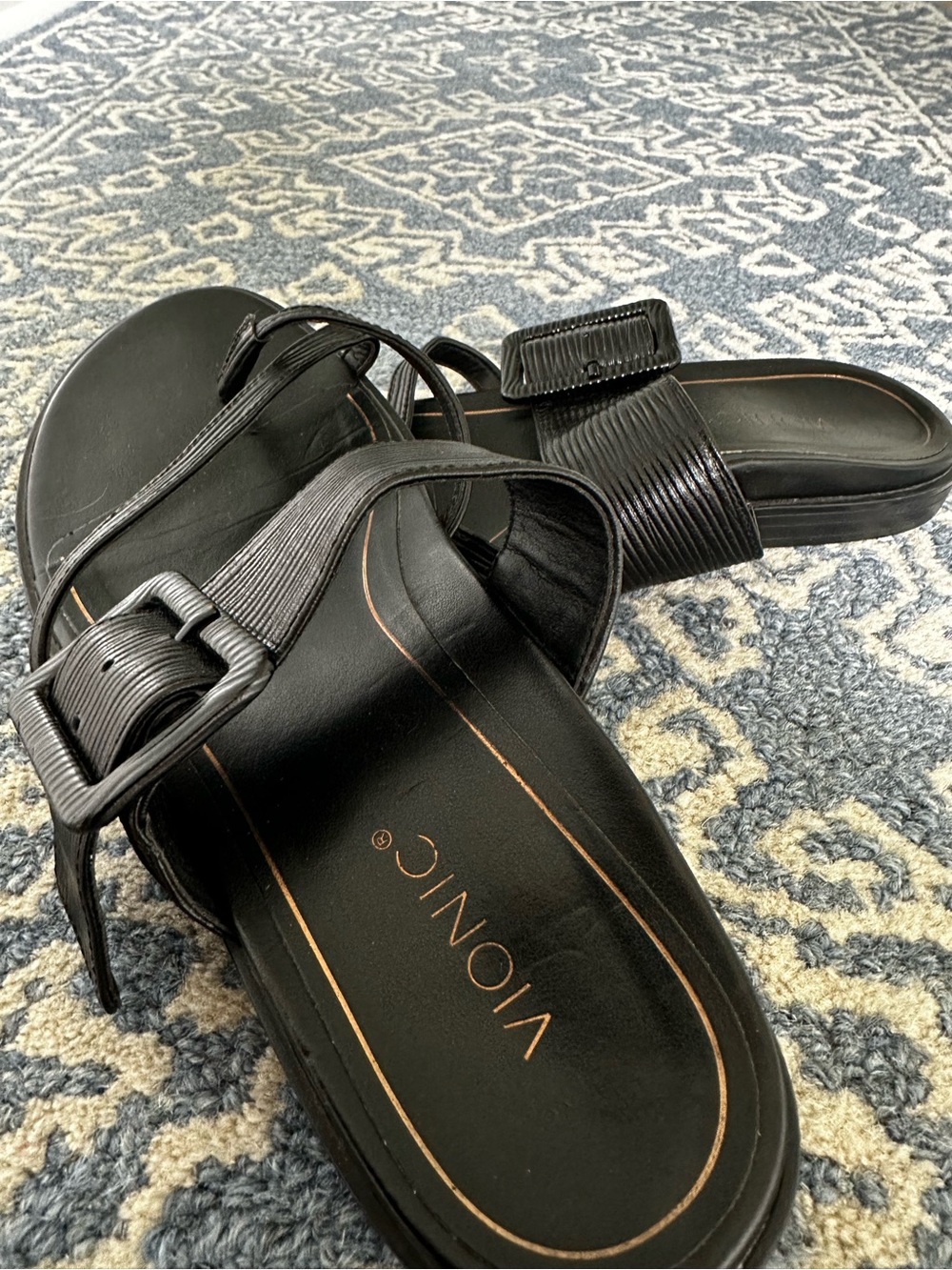 VIONIC Julep black slip on sandals size 8.5 - Picture 4 of 7
